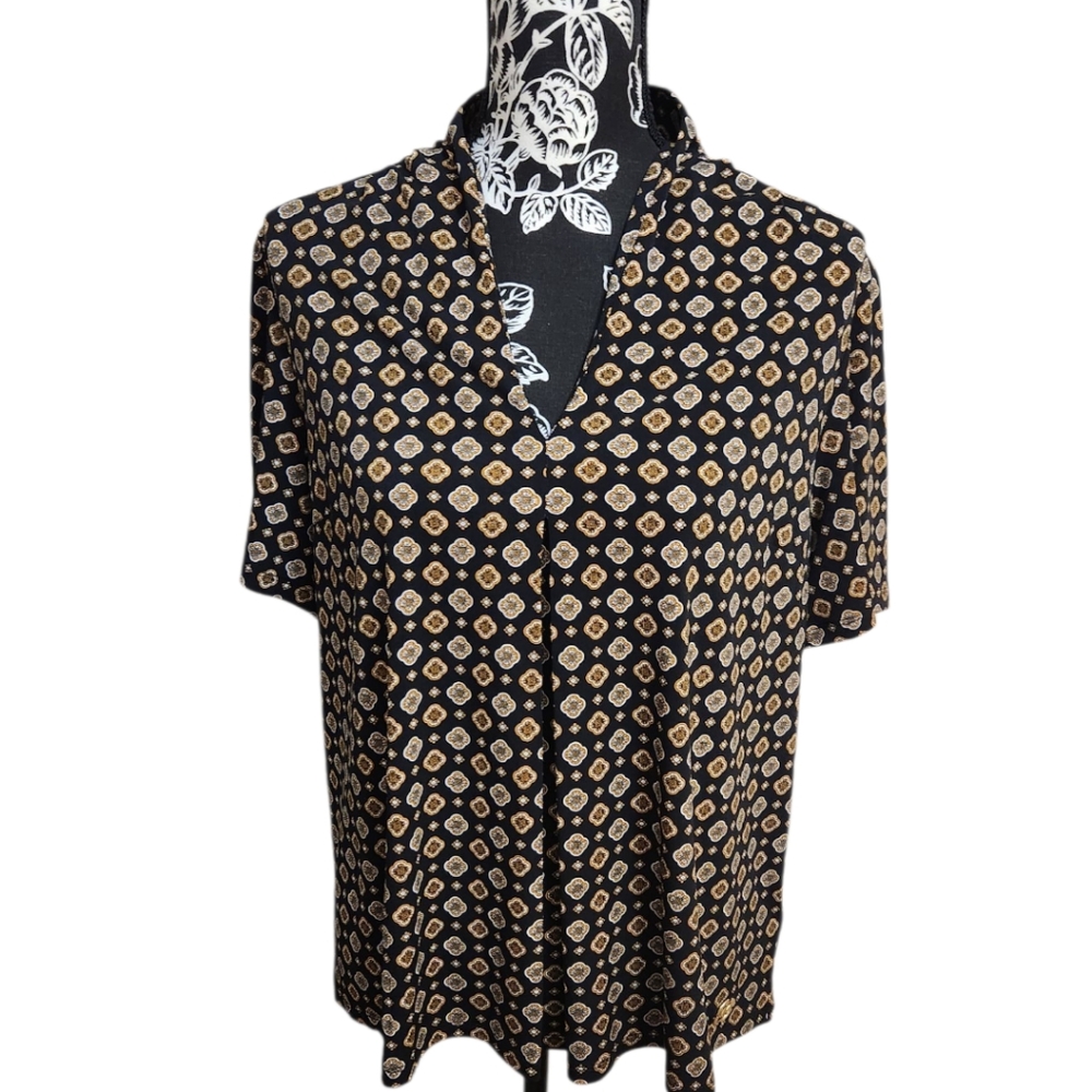 Michael Michael Kors Retro Chic Quatrefoil Print V-Neck Blouse